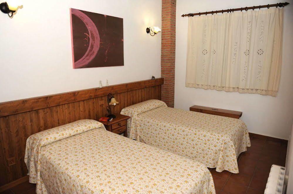 Apartamentos Rurales Monfraguee Torrejon el Rubio Exterior photo